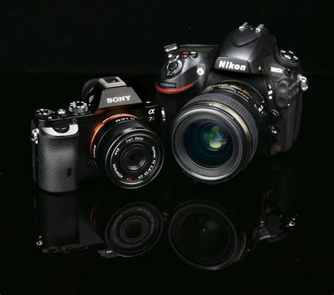 Sony Alpha 7R II vs Nikon D800E Karşılaştırma